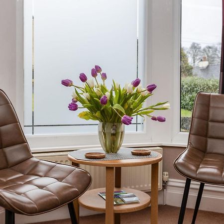 Готель Thornbank House Offering Breakfast And With The Use Of Free Local Health Club Віндермір Екстер'єр фото